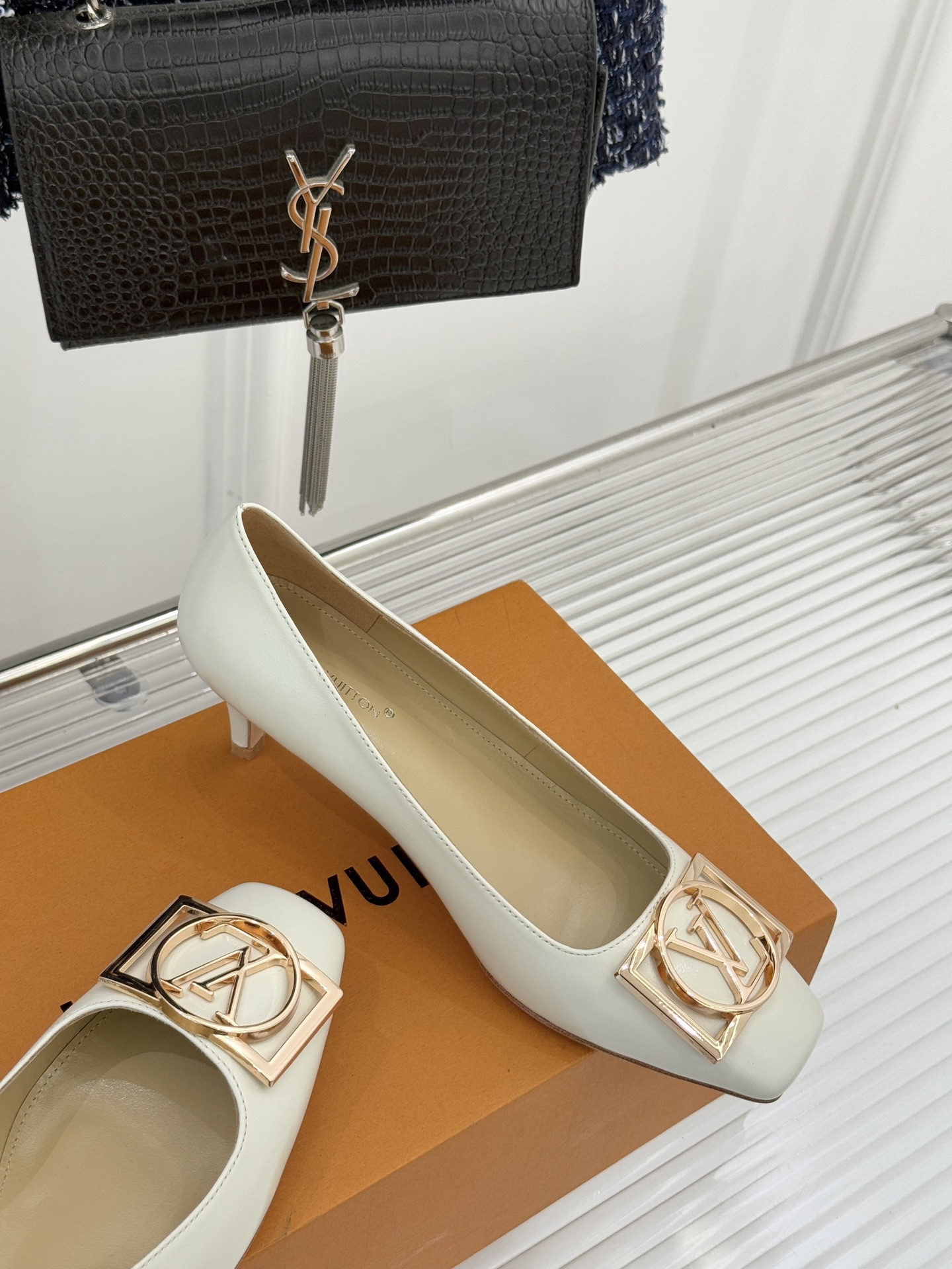 Women's high heels
